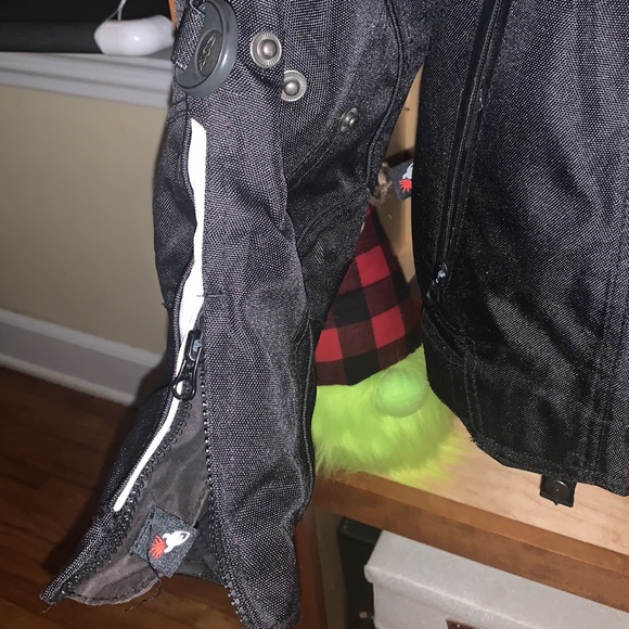 Joe Rocket motorcycle jacket with armor size medium - Picture 6 of 10